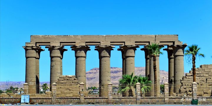 Kuil Luxor