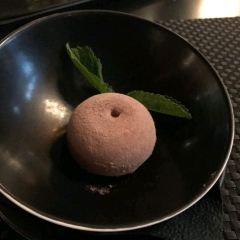 Black Thai User Photo