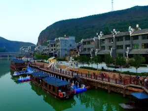 Tongche Bay Scenic Area