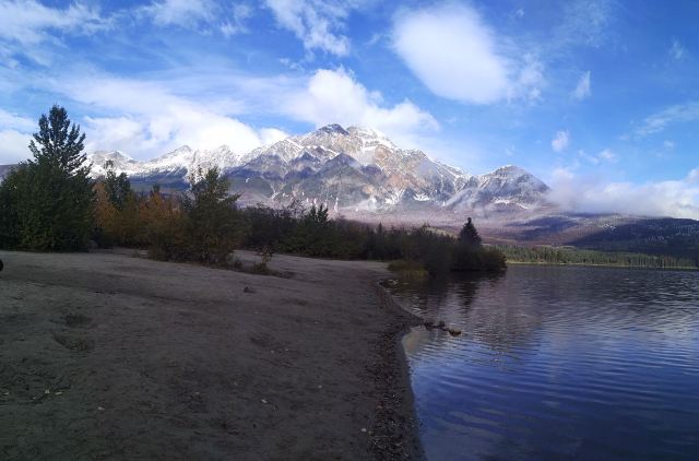 Pyramid Lake