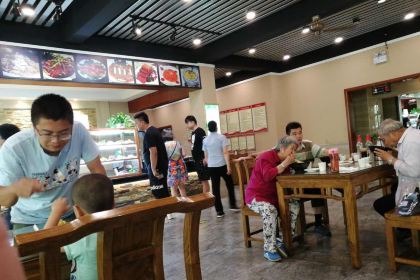 YANG JI QING FANG NIU ROU LA MIAN MIAN FANG LU DIAN