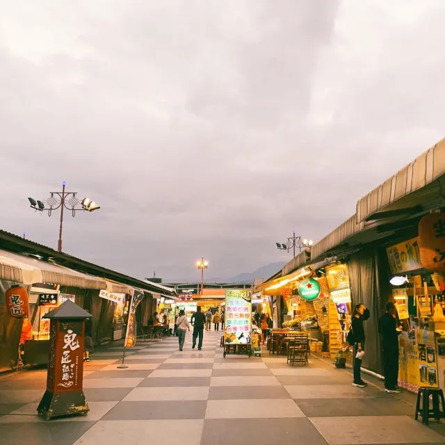 【花蓮夜市】東大門夜市攻略＋必吃排隊美食🍢🍦