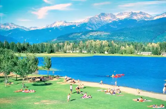 Hotel dekat alta lake