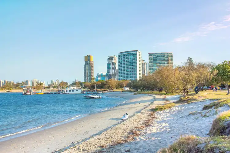 Sheraton Hotels in Main Beach