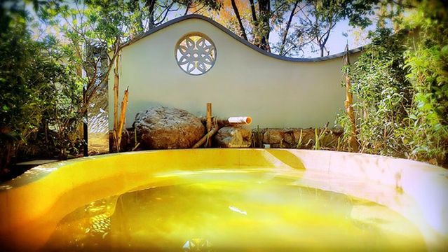 Jinlinwan Hot Springs