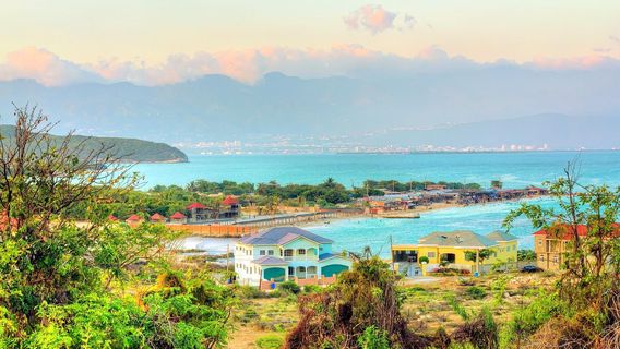 Хеллшир Бич