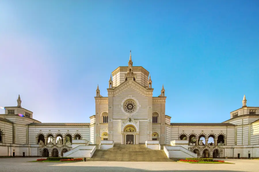 Monumental Cemetery