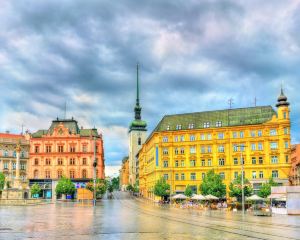 香港-布爾諾 機票酒店 自由行