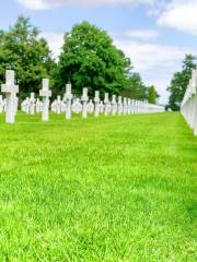 Normandy American Cemetery & Memorial (Amerikanischer Soldatenfriedhof)