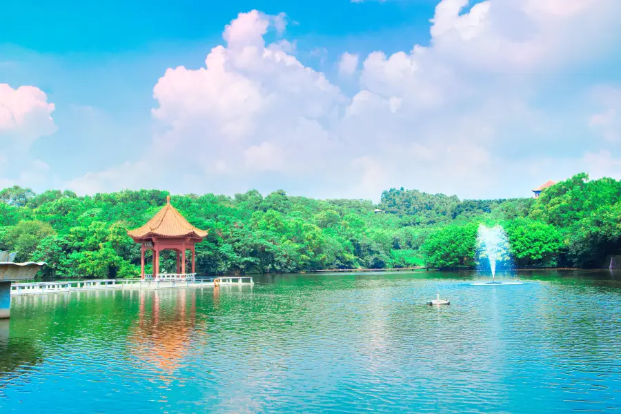 Lianhua Mountain Scenic Area