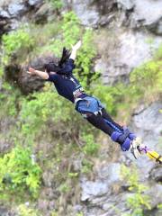 Bungee Jumping