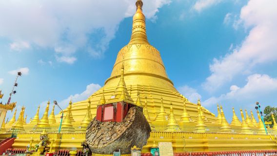 Shwe Maw Daw Pagoda