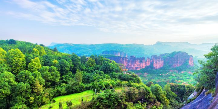 Golden Rooster Ridge