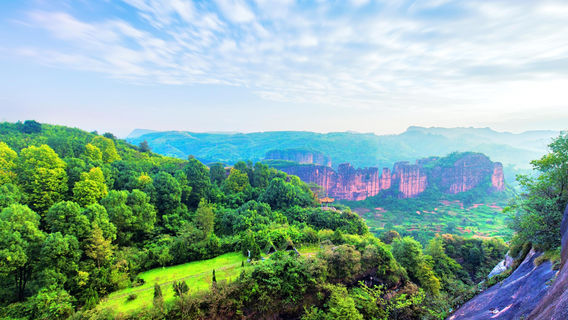 Golden Rooster Ridge