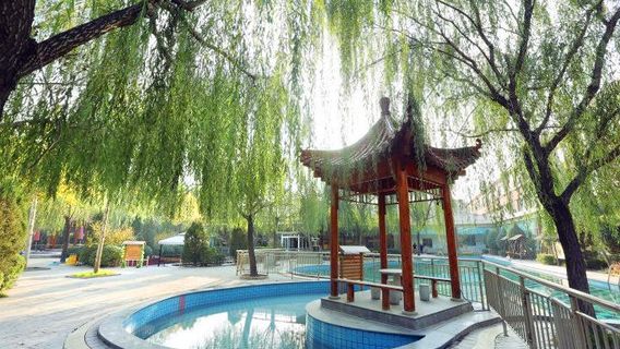 Jingdong No.1 Hotspring Resort