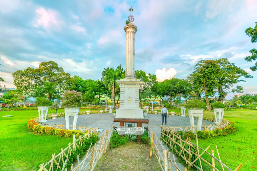 Monumento a Miguel López de Legazpi