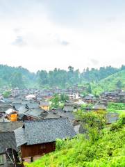 Huanggang Dong Village