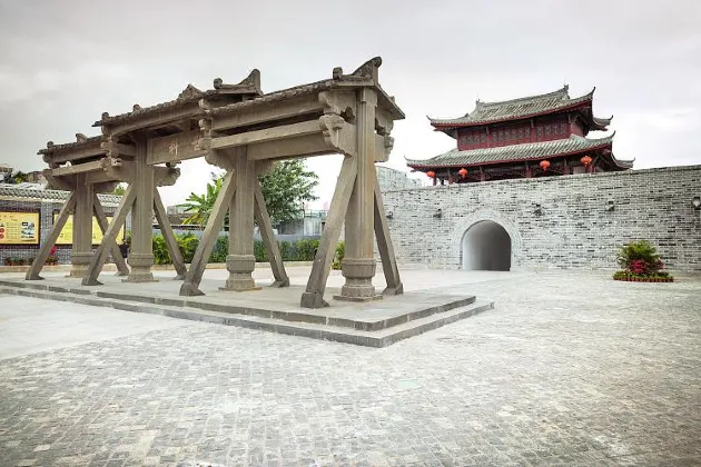 Горячие источники Отели в г. Санья