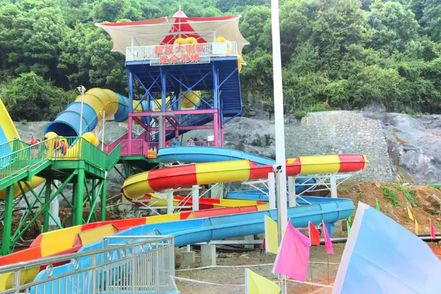 Nielongdong Water Amusement Park