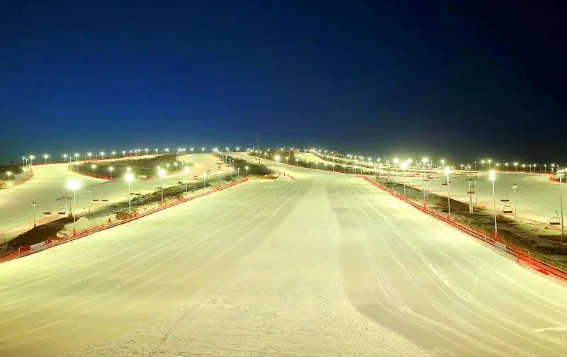 Wanlongbaideng Mountain Ski Field