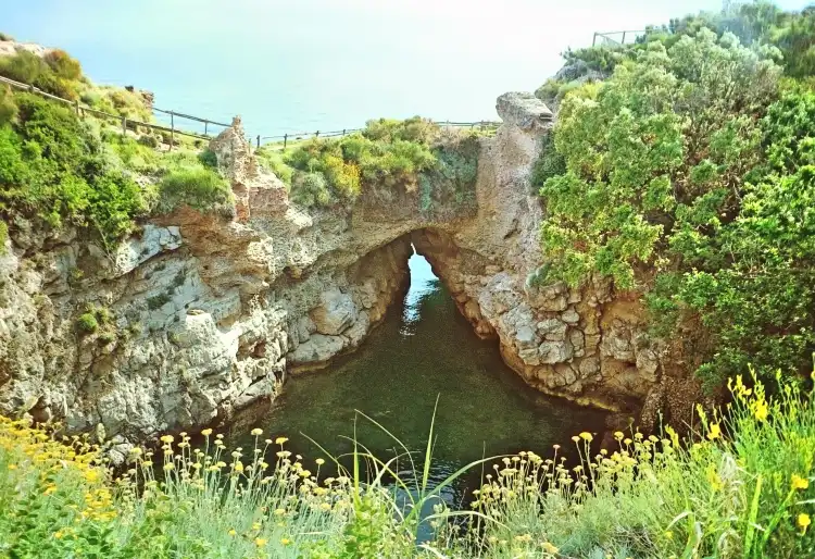 Hotels near Bagni della Regina Giovanna