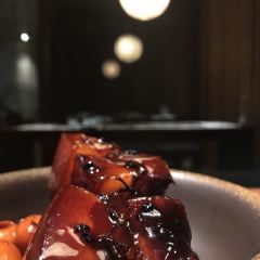 He's House User Photo