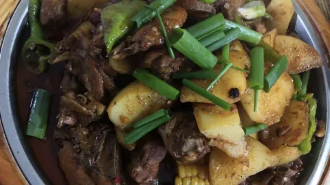 老虎大盘鸡(彬州店) in ปินเซียน