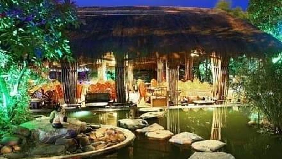 Coco's Coffee & Restaurant