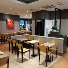 KFC (changshagaotiedadaoceng) User Photo