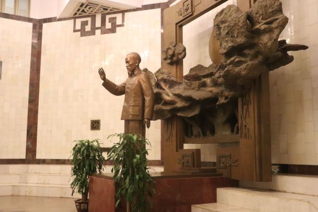 Ho Chi Minh Mausoleum