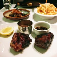 Moo Moo The Wine Bar and Grill 여행 사진