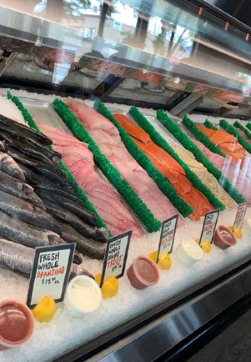 El Pescador Fish Market