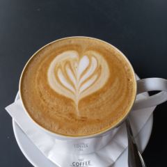 Maharak Cafe User Photo