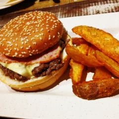 Gusto Cafe User Photo