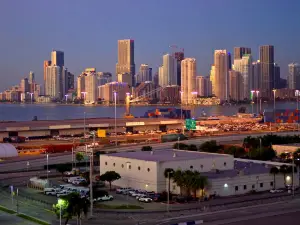 Điểm vui chơi về đêm Phổ Biến Tại Miami-Dade County