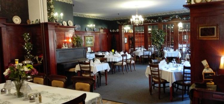 Marshlands Inn