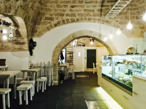 Centoundici Emporiogastronomico