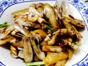 LIU HE LAO JIE TU CAI GUAN