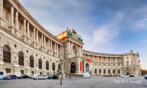 Heldenplatz