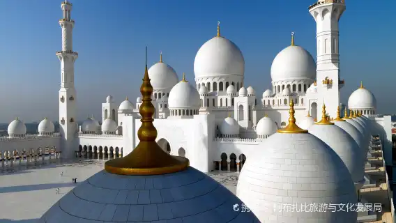 阿布達比盧浮宮+阿布達比總統府+法拉利主題樂園一日遊【中文】