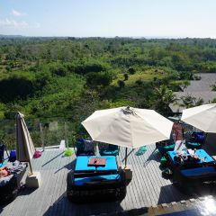 Unique Rooftop Bar & Restaurant User Photo