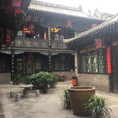 Hongshanyijunlanbieyuanfengwei Restaurant User Photo