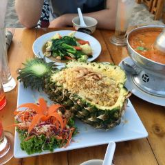Roi Thai User Photo