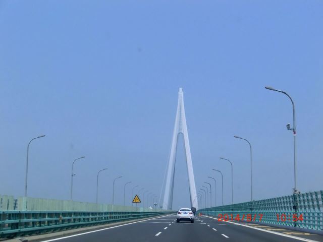 항저우만 대교