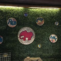 THE RED ELEPHANT 여행 사진