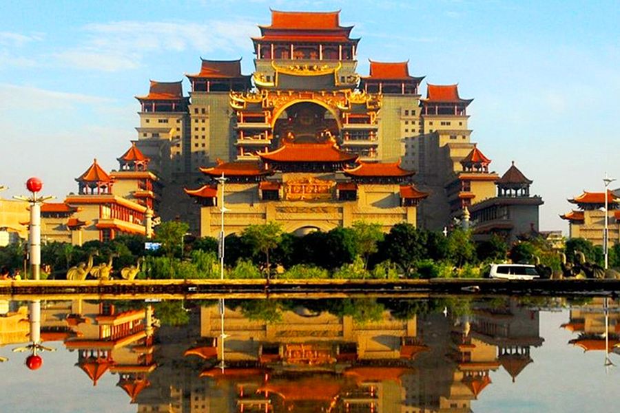 雲天文化城