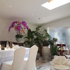 MOOSE RESTAURANT & BAR User Photo