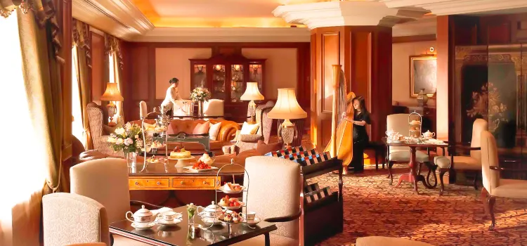 The Lobby Lounge