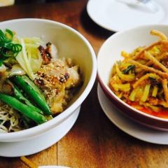 Nu Eatery 여행 사진