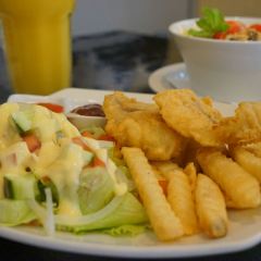 Bemo Corner Coffee Shop User Photo